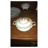 JOHNSON BROS OLD ENGLISH LIDDED VANITY JAR
