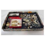 TRAY OF ASST COSTUME JEWELRY