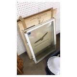 WINDOW 33X25