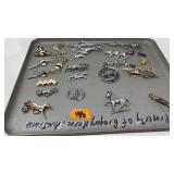 TRAY OF ASST HORSE JEWELRY, COSTUME & STERLING