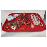 TRAY OF ASST COSTUME JEWELRY