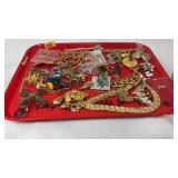 TRAY OF ASST COSTUME JEWELRY