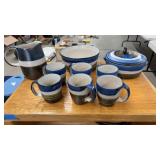 SIGNED HAND CRAFTED POTTERY DISH SET