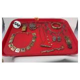 TRAY OF ASST COSTUME JEWELRY