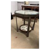 DECORATIVE ENLAYED SIDE TABLE