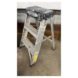 2 FT WERNER STEP LADDER