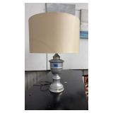 DECORATIVE TABLE LAMP