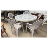 PLASTIC PATIO TABLE & 5 CHAIRS