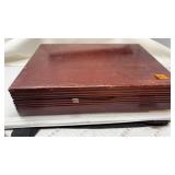 FLATWARE BOX & CONTENTS