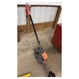 BLACK & DECKER ELEC TILLER