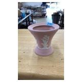 WEDGEWOOD WHITE ON PINK JASPERWARE VASE