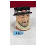 ROYAL DOULTON BEEFEATER SMALL TOBY JUG