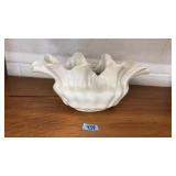 ORNATE LENOX VASE / CENTERPIECE