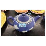 WEDGEWOOD JASPERWARE TEA POT