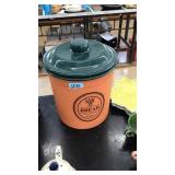 LIDDED TERRACOTTA BREAD JAR