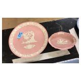 WEDGEWOOD JASPERWARE 2 PC WHITE ON PINK