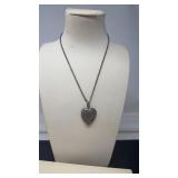 SILVER HEART LOCKET ON CHAIN
