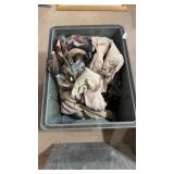 HARD TUB W. LID & CONTENTS