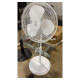 PORTABLE FLOOR FAN