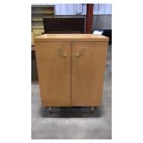 MID CENTURY SIDE CABINET
