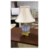 BLUE & WHITE ACCENT LAMP