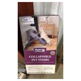 FOLDING PET STAIRS NIB