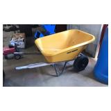 TRUE TEMPER WHEELBARROW