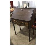 ANTIQUE DROP LEAF SECERTARY
