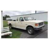 1988 FORD F250 XLT LARIAT PICK UP TRUCK