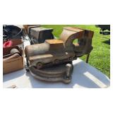 BENCH MOUNT VISE, 6" JAW