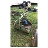 FORD 3PT. TRIP BUCKET