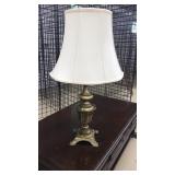 VNTG. BRASS URN TABLE LAMP