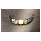 DECORATIVE COW HORN DECOR