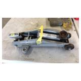 HYDRAULIC FLOOR JACK
