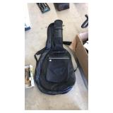 SOFT SHELL GUITAR BAG
