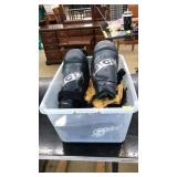 BASEBALL CATCHERS PADS AND MIT