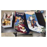 VNTG CHRISTMAS DECOR LOT: ORNAMENTS & STOCKINGS