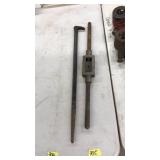 ADJUSTABLE THREADER TOOL