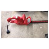 HOMELITE ELECTRIC HEDGE TRIMMER