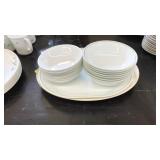 CORELLE BOWLS & 2 SERVING TRAYS