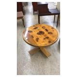 RETRO COFFEE TABLE ON WHEELS
