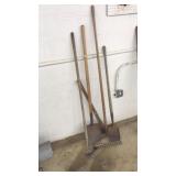 5 ASST. HAND TOOLS: SHOVELS, RAKE, HOE
