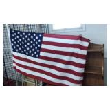 US FLAG ON POLE WITH EAGLE ACCENT