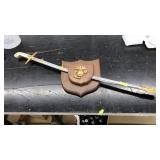 USMC OFFICER SWORD WITH WOODEN WALL DISPLAY