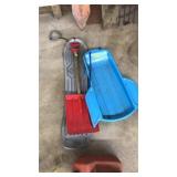 2 PLASTIC SNOW SLEDS & YOUTH SNOW SHOVEL