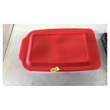 PYREX CASSEROLE DISH WITH LID