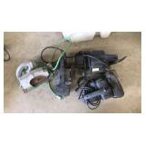 LOT OF ELECTRIC POWER TOOLS: SANDERS & SAW