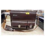 VNTG. NIKON BROWN LEATHER CAMERA BAG