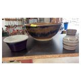 POTTERY FRUIT BOWL & ASST POTTERY