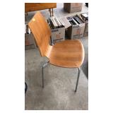 MID CENTURY CHAIR